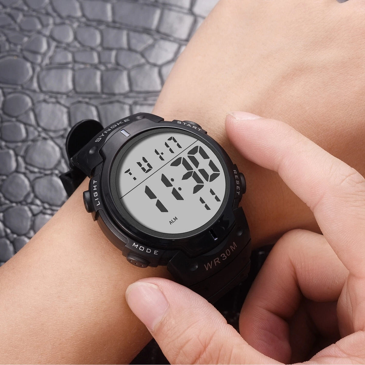 Mens Women Digital Watch Big Dial Light LED Swim Waterproof Rubber Band Alarm Black LED Watches